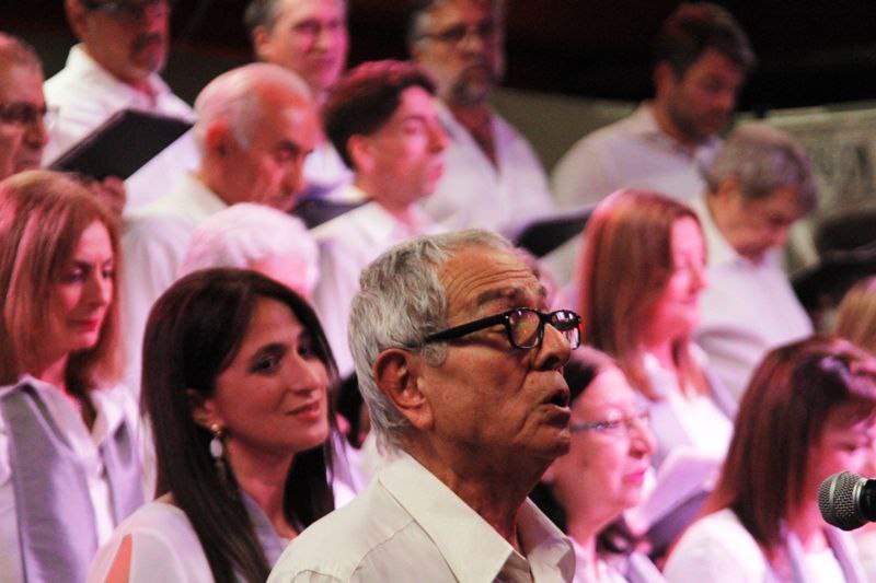 AlphaNewsAM's tweet photo. The Tutundjian Hall of the #ArmenianCulturalAssociation of #BuenosAires hosted an annual #concert of the Nor Arevakal #Choir.
Under the direction of #choirmaster Rosalba Onikian, the choir’s repertoire included popular🇦🇲&🇦🇷 songs and world-famous #classics.
https://t.co/zERjh1UzIO