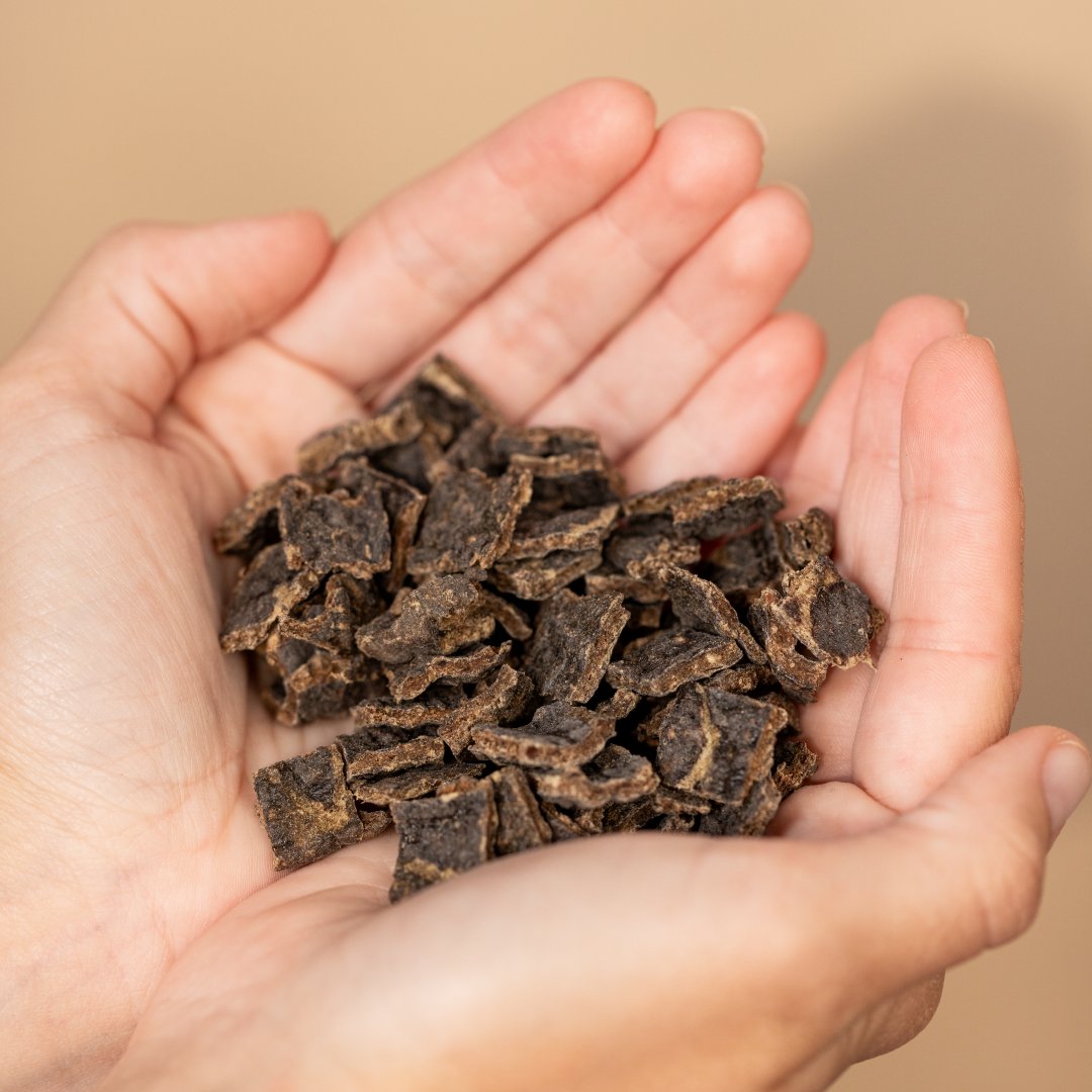 Why Air-dried recipes? Simple. It’s raw nutrition made easy and safe. No refrigeration, no fillers, just pure New Zealand goodness in every scoop.