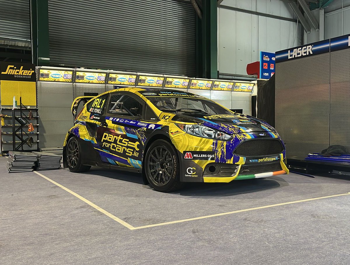 Molly is on the move again &amp; getting about the town ❤️💙💛💃

She will be on display this weekend at the <a href="/AutoTradeExpo20/">AutoTradeExpo</a> in the RDS, Dublin on the <a href="/PartsforCars/">PartsforCars</a> stand. 

More info on the event can be found here: autotradeexpo.ie