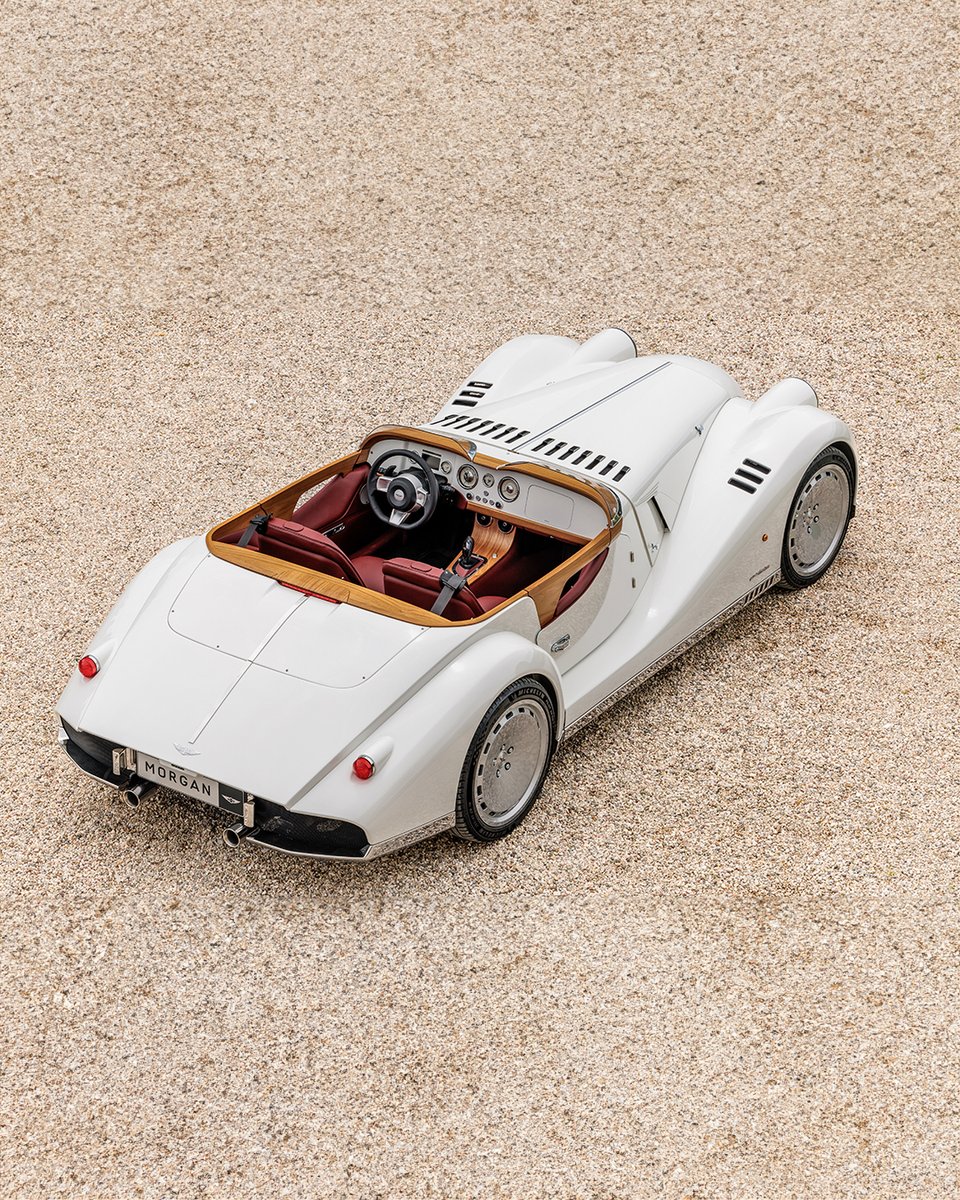 morganmotor's tweet photo. Striking from every angle, Midsummer reinterprets and celebrates the timeless Morgan silhouette.

Customer specifications are now in build at Pickersleigh Road, and we can't wait to share with you soon 👀 Discover Midsummer https://t.co/wKSvnjrNFA

#Midsummer #Pininfarina #Morgan https://t.co/nmEaahxr84