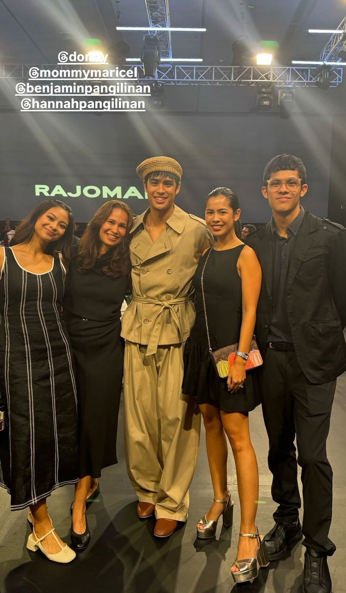 IG | @.ellapangilinan shared a photo with <a href="/donnypangilinan/">Donny</a>! 

DONNY ON BYSFashionWeek

#DONNYWalksAtBYSFW
#DonnyPangilinan #DonBelle
#BYSFashionWeek2024