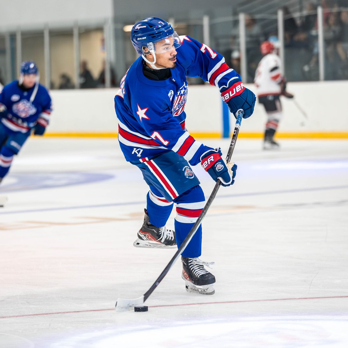JrAmerksNAHL's tweet photo. Home sweet home. 🏠 

After a month-long road trip, the Jr. Amerks are back inside the friendly confines of the Rochester Ice Center. We need Amerks fans in full force, especially this Saturday. Be there and be rowdy! 

🎟️ https://t.co/8iGpRmwyM9 https://t.co/SAkdziYS4y