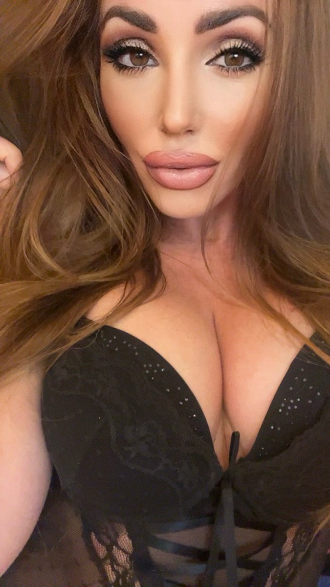 badxniki's tweet photo. Čakám ťa na OFiku💋🔞

https://t.co/veQSXkE5zs

Užiješ si to ✔️

RT =🎁 https://t.co/MF219y0Eoe