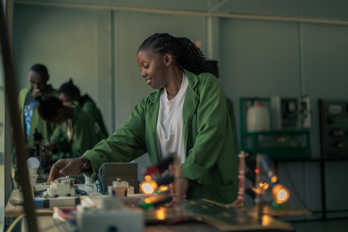 FondazioneAVSI's tweet image. Taking part in the #HumanitarianEnergy Conference 2024, organized by @EnergyGPA, made it clear that access to #energy is not a luxury reserved for a few - it is essential for achieving durable solutions and drive change. 

#HEC2024 #EnergyAccess #SDG7