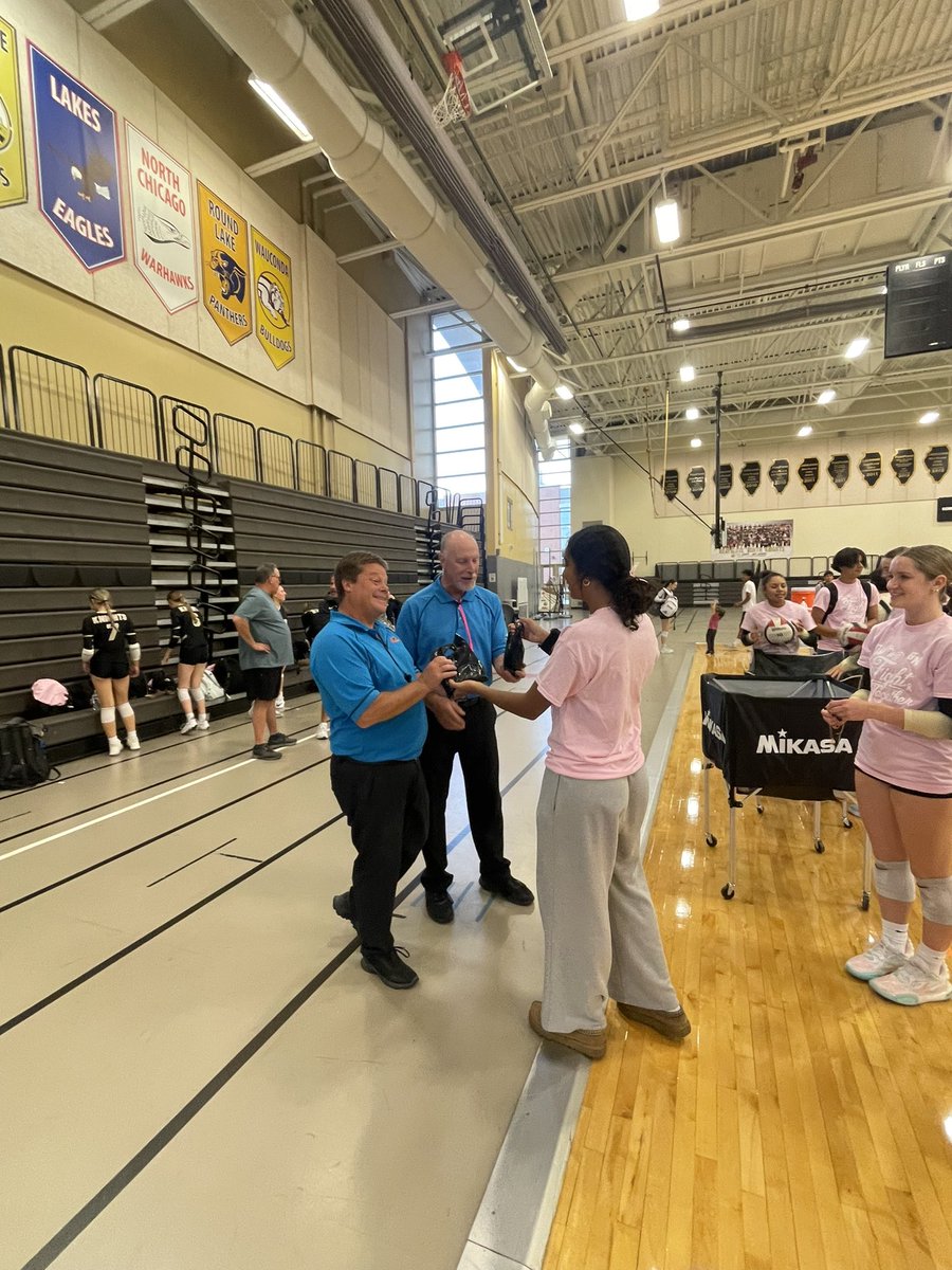 GN Knights Athletics (@gnhsathletics) on Twitter photo We APPRECIATE our officials! Thanks for everything you do! We hope you enjoyed your thank you bag! π€π€π <a href="/IHSA_IL/">Illinois High School Association #IHSA</a> <a href="/IHSAOfficial/">IHSA Official</a> We APPRECIATE our officials! Thanks for everything you do! We hope you enjoyed your thank you bag! π€π€π <a href="/IHSA_IL/">Illinois High School Association #IHSA</a> <a href="/IHSAOfficial/">IHSA Official</a>