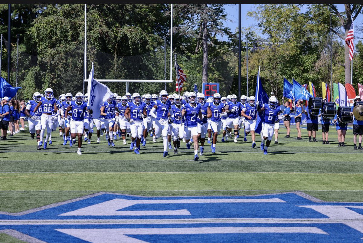 Thankful to able to play football at LTU <a href="/CoachSnowden/">Vernard Snowden</a> <a href="/RVille_Football/">Roseville Football</a>
