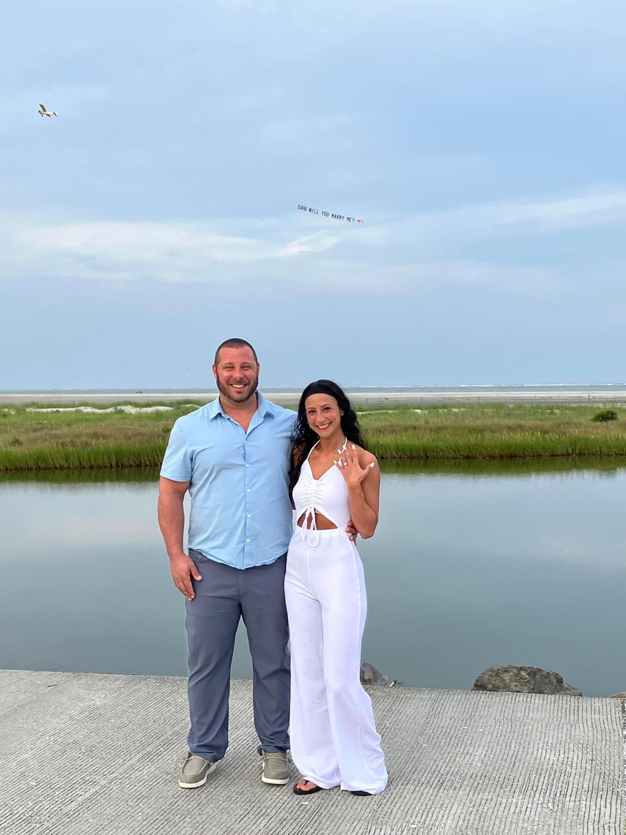 njwedding's tweet image. Congratulations to our contest winner, who entered &amp;amp; WON a $100 VISA Gift Card! 💕

Enter at njwedding.com/monthlycontest for YOUR chance to win!

Danielle Santucci &amp;amp; Dominck Cataudella are from Parsippany, NJ &amp;amp; are getting married at Windows on the Water in Sea Bright. 

#njweddings