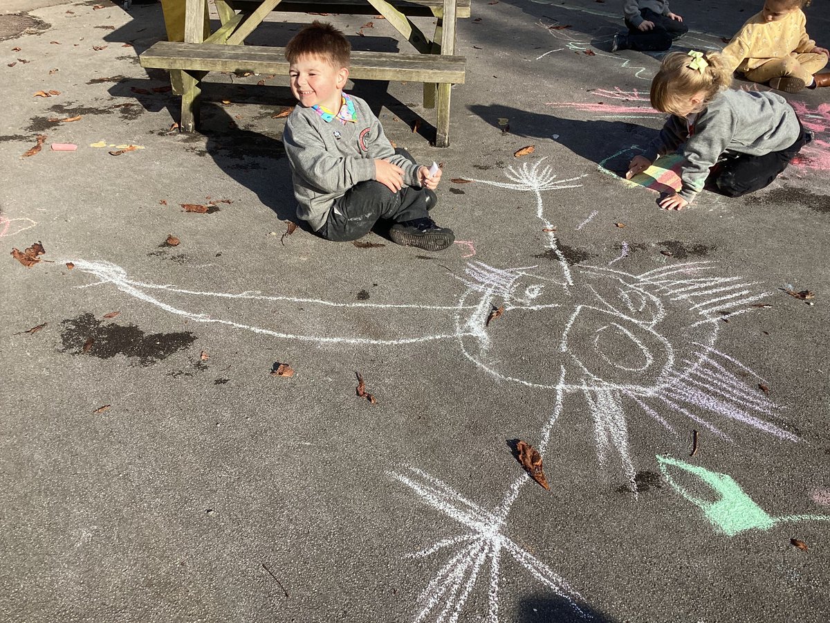 Fantastic chalk pictures of the Gruffalo today in our outdoor area! <a href="/DawleyPrimary/">Dawley CE Primary</a>