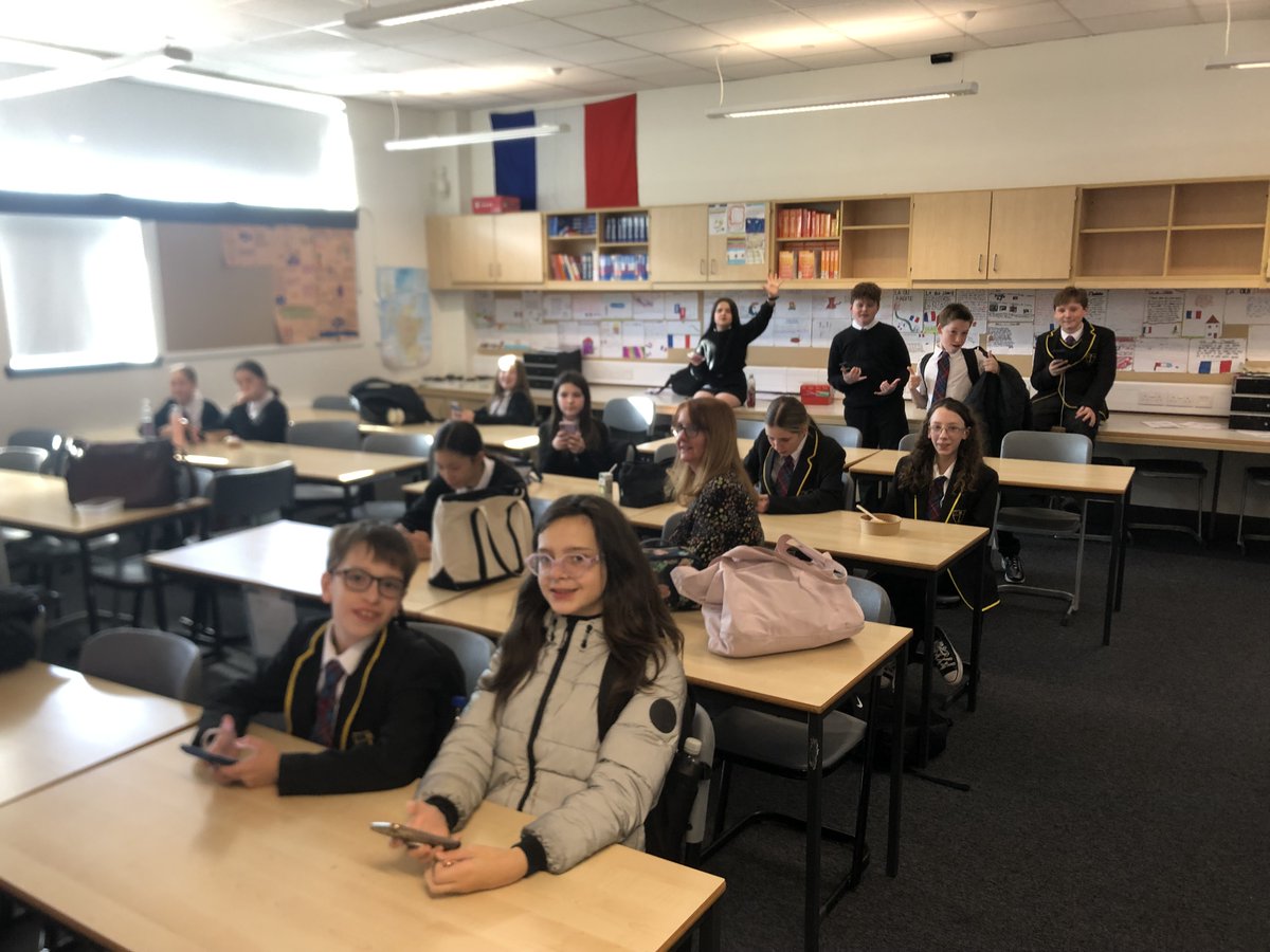 We had a wunderbar time learning about German language and culture in today's Duolingo club! Massive danke to Mrs. Halliday for helping us out! See you all after the October break!