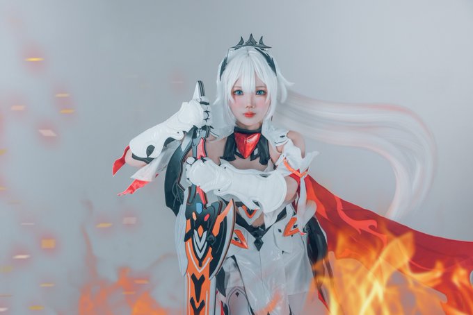 コスプレイヤーもものTwitter画像11