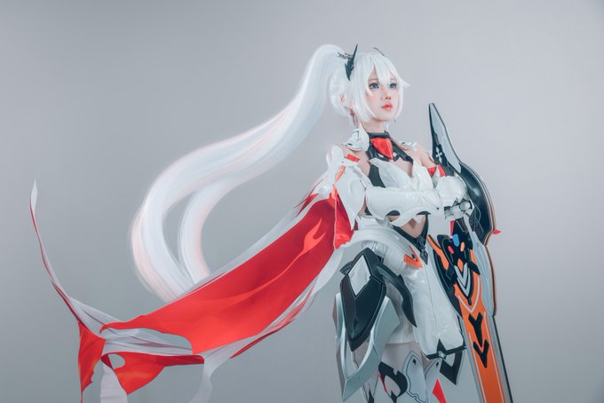 コスプレイヤーもものTwitter画像12