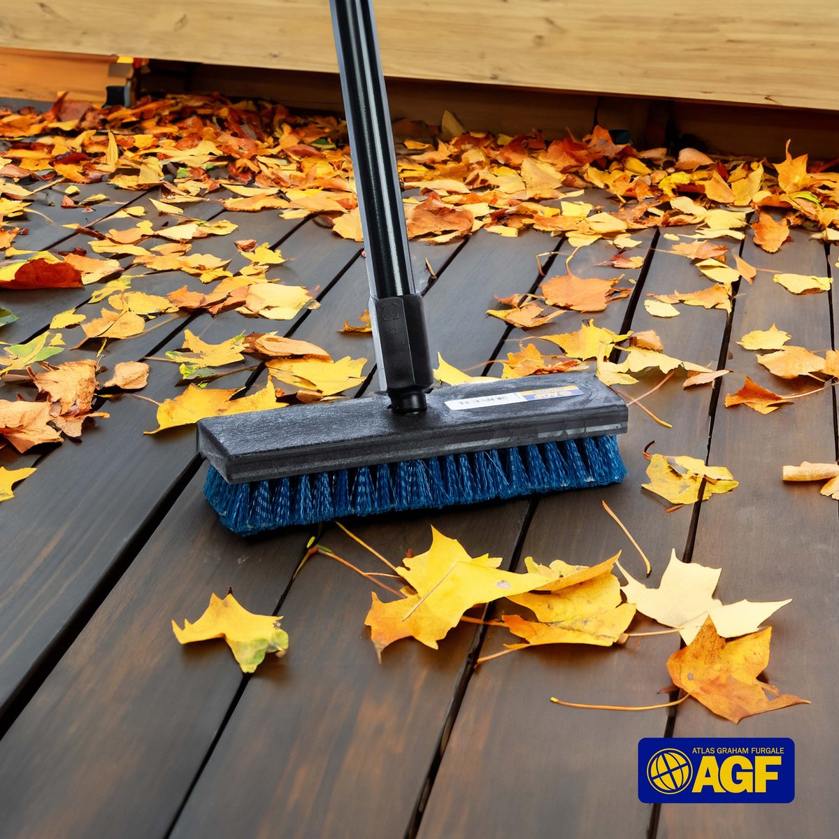 AGFProfessional's tweet photo. Our 10” plastic Deck Scrub Brush is ideal for scrubbing and sweeping uneven wood and grouted surfaces. #keepingitclean #madeinmanitoba #AGFProfessional https://t.co/HbCNUidbuO