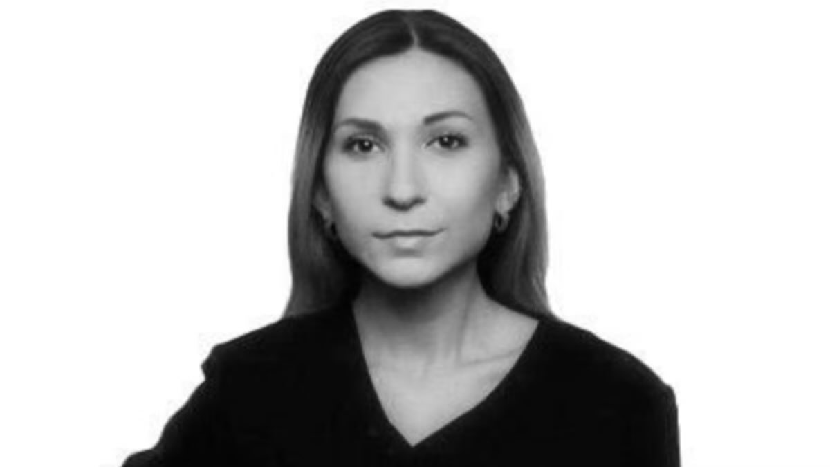 OKhudetska's tweet image. Ukrainian officials confirmed that UA journalist Victoria Roshchina died in russian captivity.

Victoria was transferred to moscow from taganrog when she died on September, 19. Her father was informed by russians only today about her death.