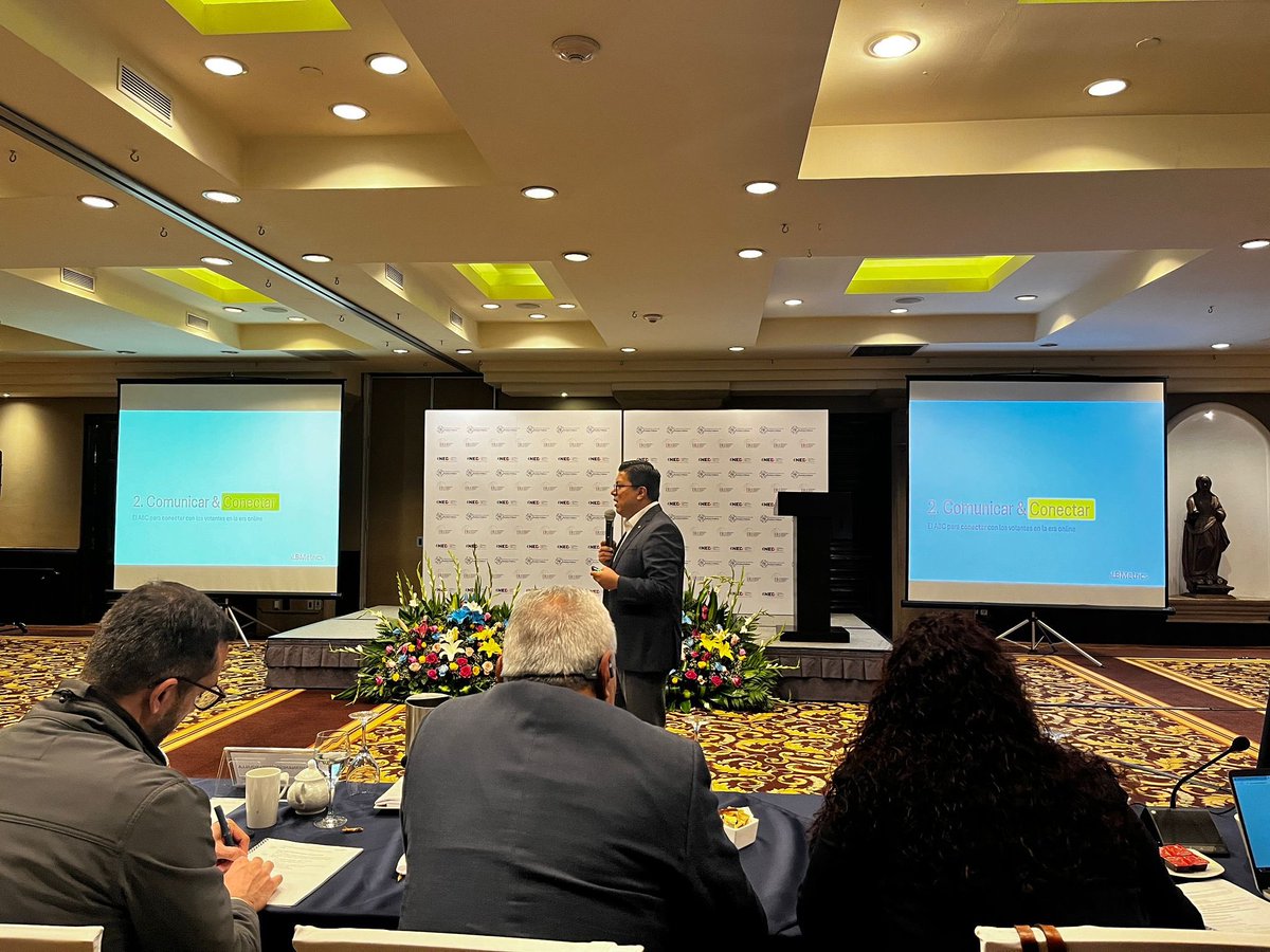 Hoy en el segundo dia de nuestro intercambio regional de partidos politicos, el experto en comunicaciones <a href="/josekont/">Jose Kont</a> de <a href="/ILBMetrics/">ILB Metrics</a> expone sobre las mejores estrategias para conectar con votantes en la nueva era digital y de las tendencias de la region en este area. Los