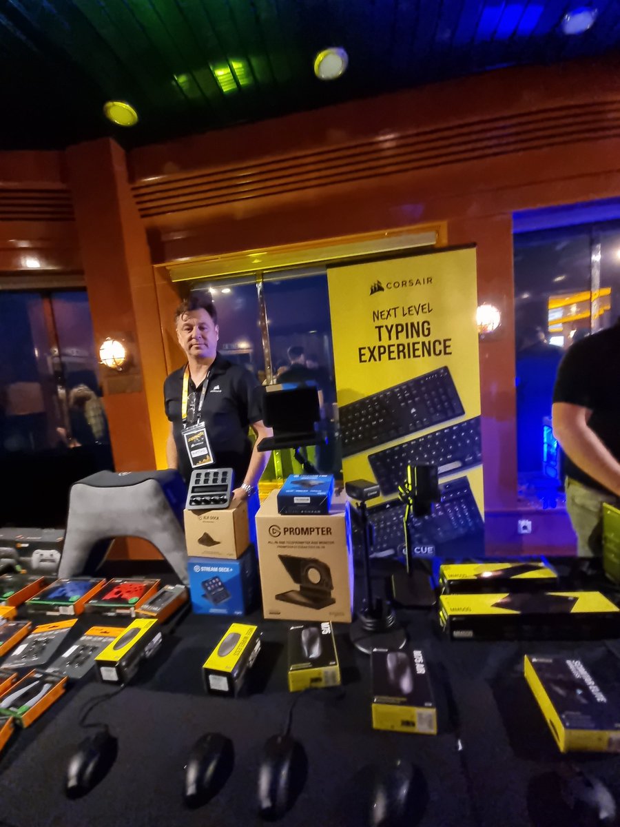 Im on a boat, with geeky stuffff!