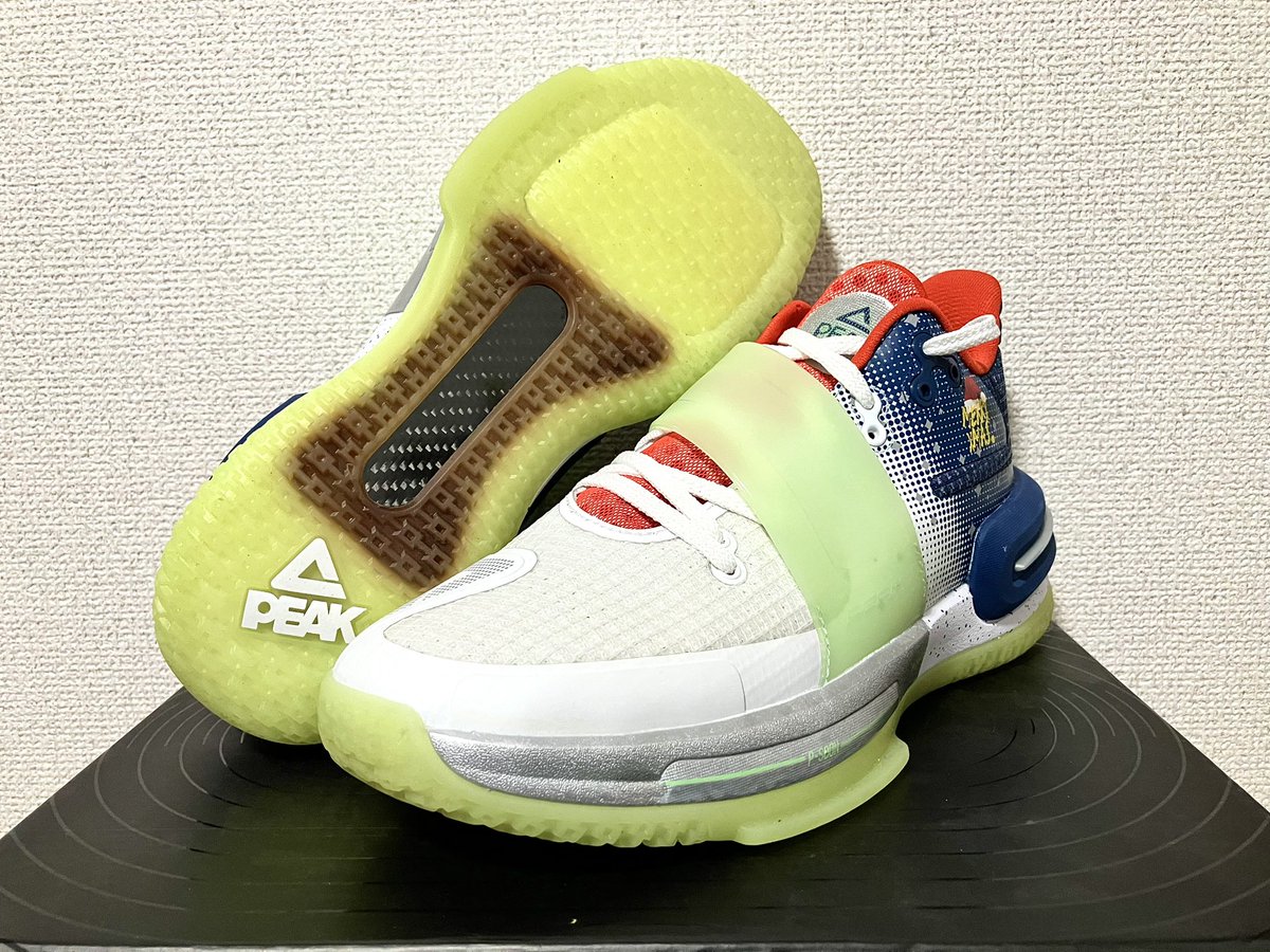 OhtakiM's tweet photo. 夜な夜な買い足しバッシュ2
（寝落ちしてた😅）

PEAK FLASH 2.0

ニッチなバッシュも買い足しました😆👍
中古だけど、履かれた形跡がほぼ無い美品✨
私が履いたベルト付きバッシュの中ではナンバーワンと思ってます☺️

#PEAK
#flash2 https://t.co/yIE49YcqO8