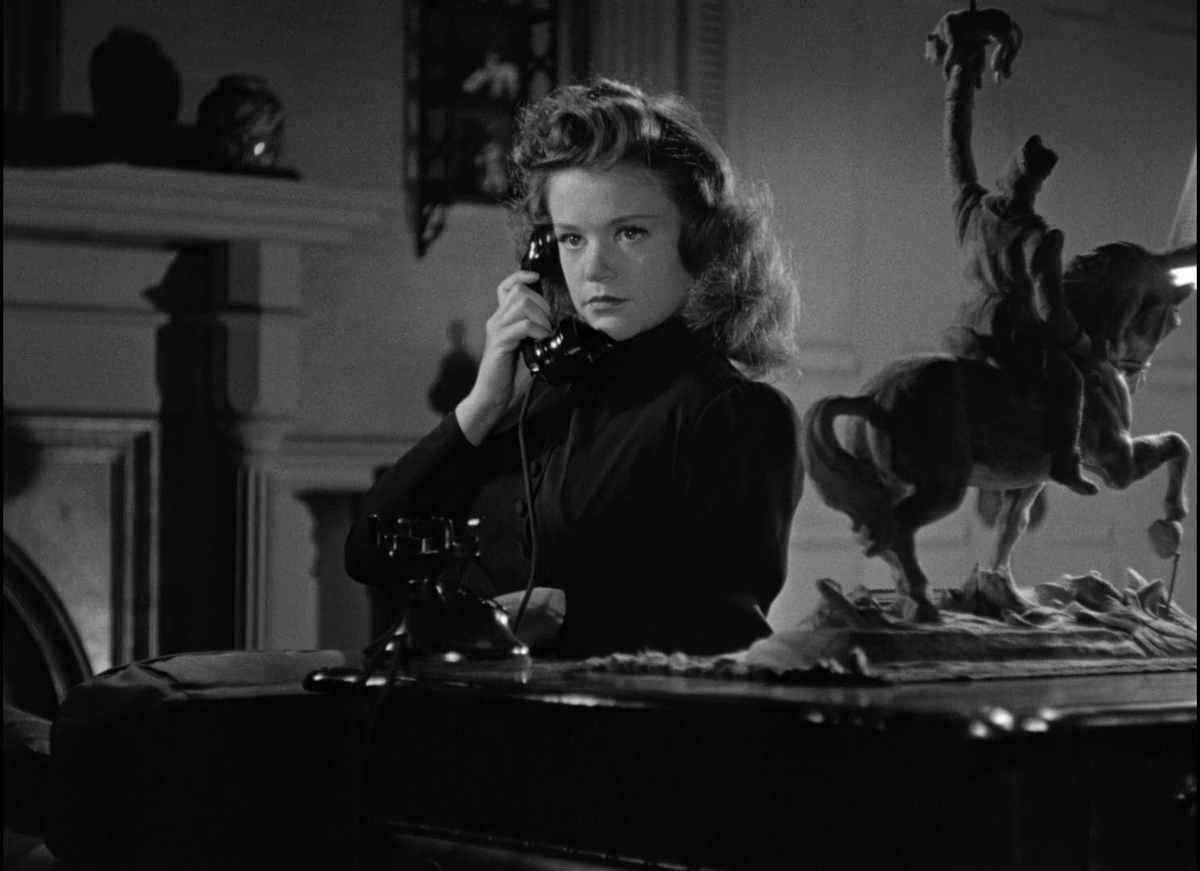 ManderleyPod's tweet photo. Cat People (Jacques Tourneur, 1942, Estados Unidos) https://t.co/ortBBggeIQ