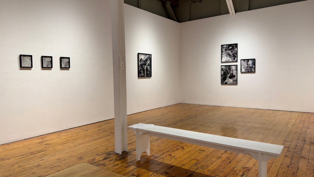 Red Head Gallery tweet media