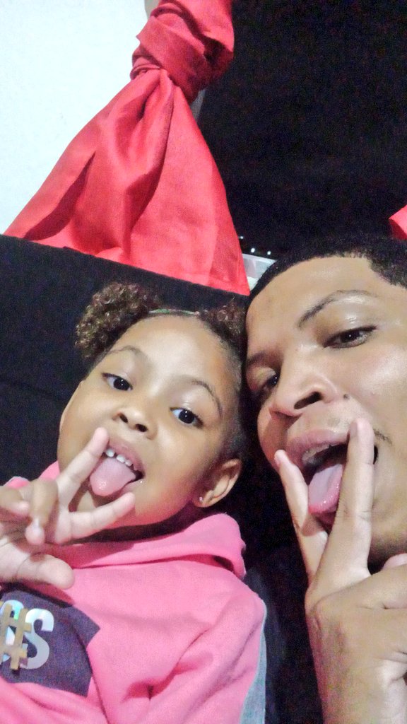 vssouza99's tweet photo. Cabeleira, Marreco e Alicate! Trio ternura kkk❤️‍🔥👨‍👧‍👦 https://t.co/3FjSaHR0SB