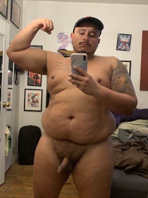 Watch The Meaty Joey™️'s leaked NSFW photo on TwXstars