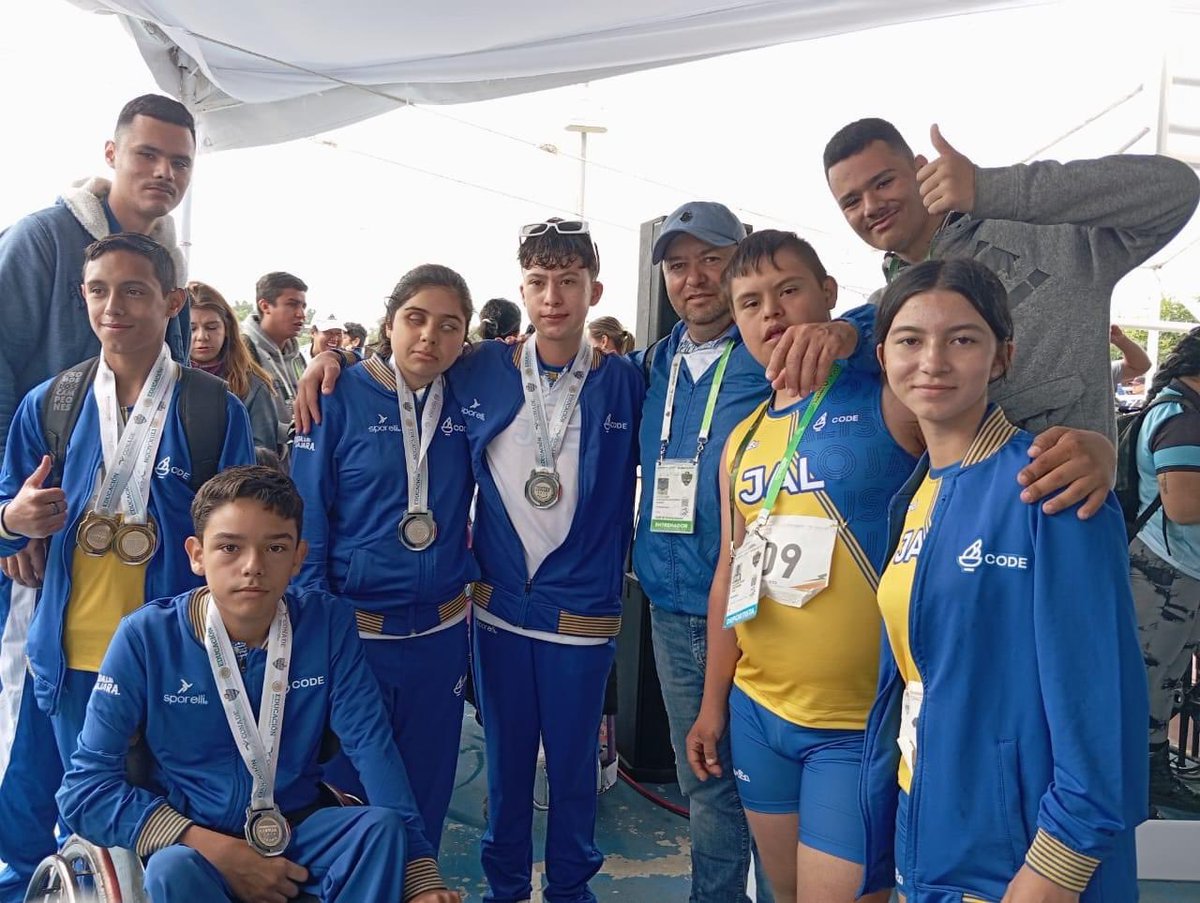 ConalepJal's tweet photo. 🏆 CONALEP Jalisco felicita a Kevin, Jesús y Juan Carlos por su destacada participación en los Paranacionales #CONADE2024. Nuestros alumnos de Conalep Arandas representaron con orgullo a Jalisco en la ciudad de Oaxaca. https://t.co/L0Km3l7jHK