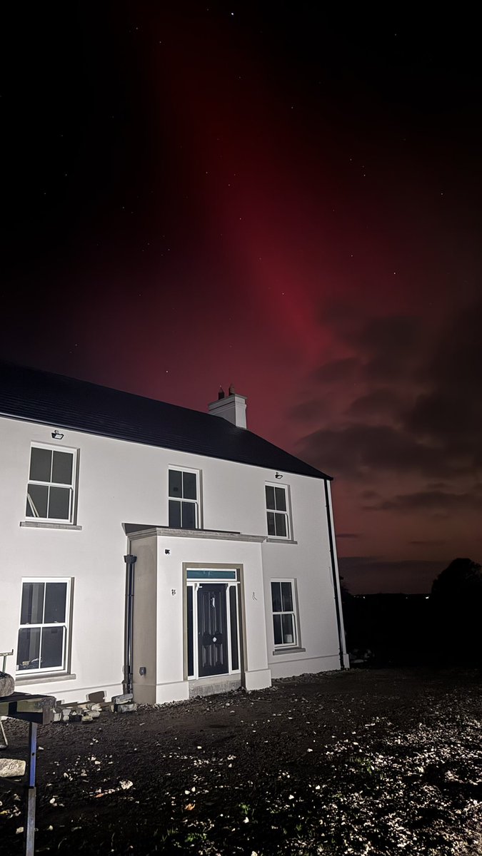 gblack1984's tweet photo. #northernlights #NorthernIreland https://t.co/d8GUAEjQXq