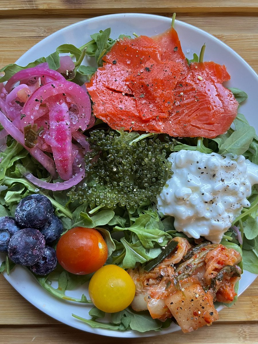 hyucki111's tweet photo. favorite meals i’ve made *.+ 🧵: https://t.co/LaryGmLdER