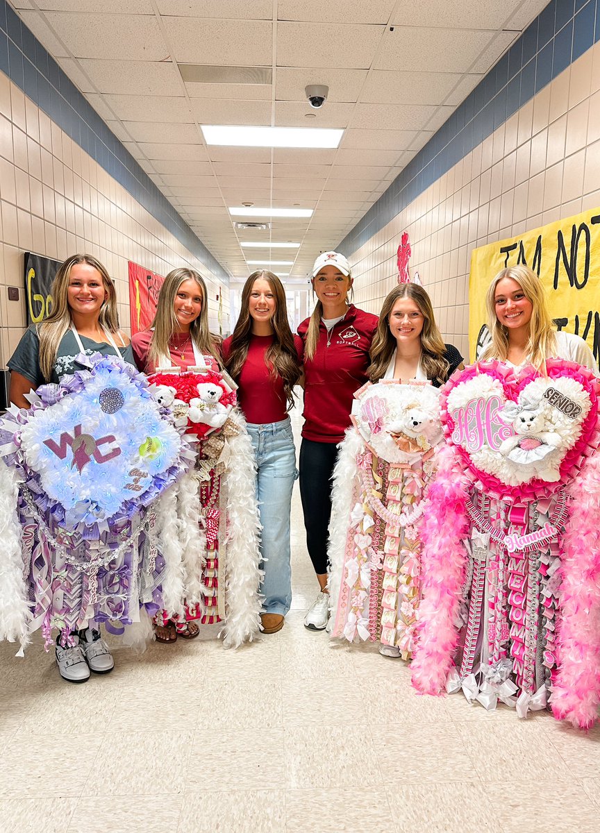Brittany Lee Scarafiotti (@coachscarf) on Twitter photo Ah, mum day for HOCO week ft. our <a href="/KCSB_Chargers/">Chargers Softball</a> Seniors!🥹⚡️ Always love getting to see everyone’s creativity and school spirit come alive this week!👏🏼 Let’s go, Chargers! #blessed #forevermygirls Ah, mum day for HOCO week ft. our <a href="/KCSB_Chargers/">Chargers Softball</a> Seniors!🥹⚡️ Always love getting to see everyone’s creativity and school spirit come alive this week!👏🏼 Let’s go, Chargers! #blessed #forevermygirls