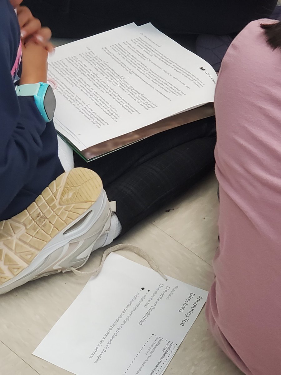 RidenourAATS's tweet photo. Learning is alive at #BCES. We see transparent expectations, visible thinking, and deep learning to support GT pedagogy, practice, and instruction. In 4th grade, students were engaging in rigorous texts and practicing annotations in order to prepare for a discussion. @Stein_FCPS https://t.co/4FYv7vYXzD