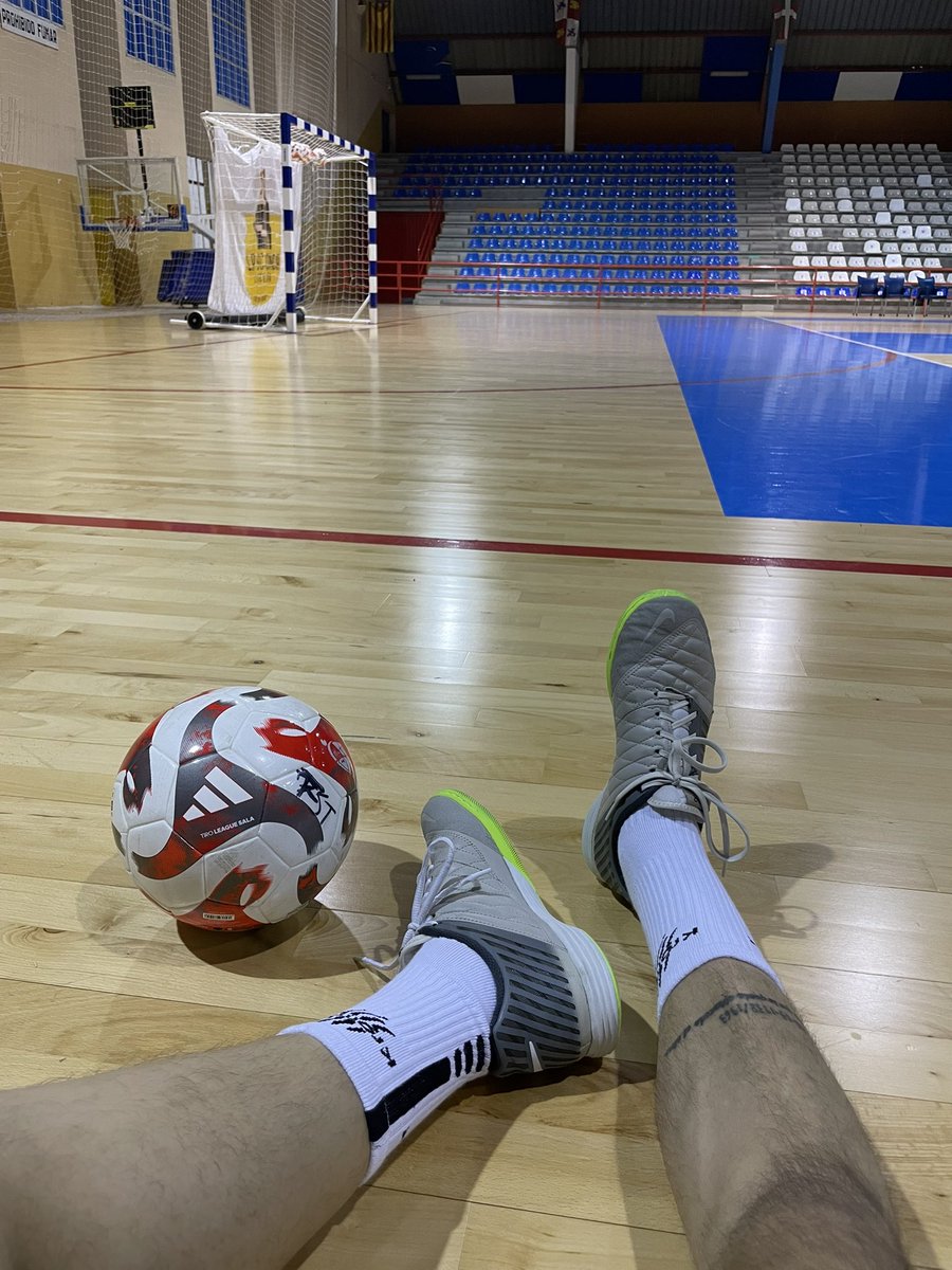 mjalvarito's tweet photo. Volver a tener esa sensación 9 meses después 😍😃🦾
@FS_Talavera ⚽️⏳🩵 https://t.co/PcBPa5egtl