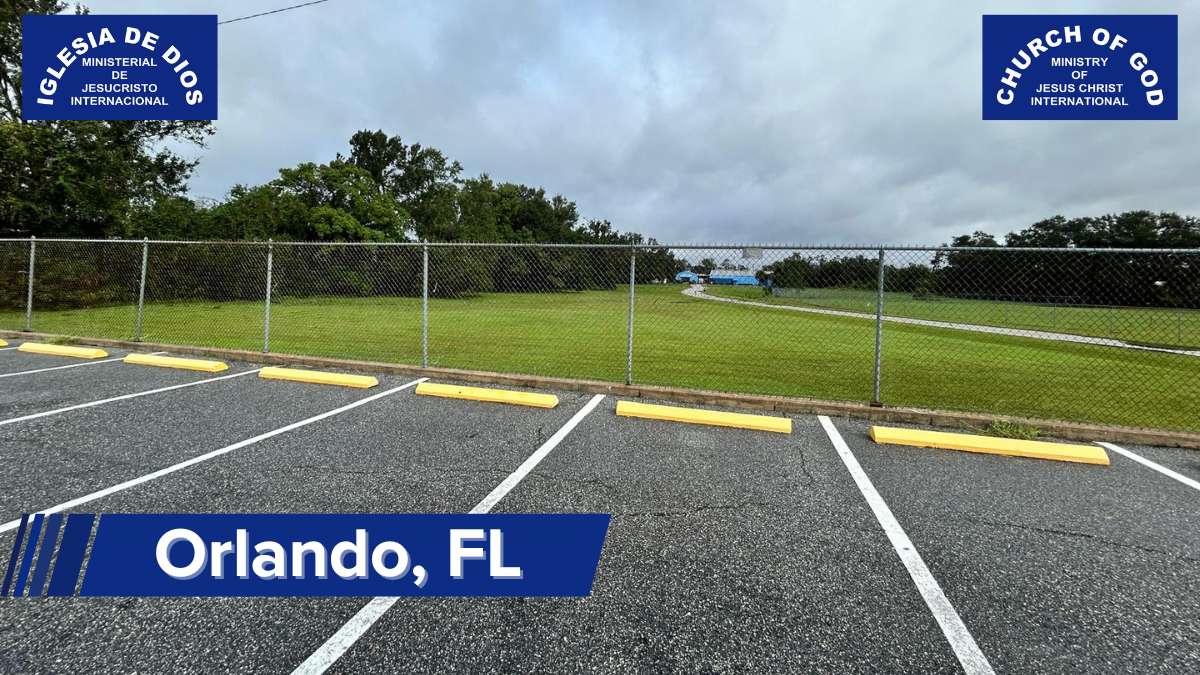 IDMJIoficial's tweet photo. 🇺🇸 Actualización – iglesias en centro y oeste de Florida, EE. UU.
https://t.co/anjDjLWbzg

Luego del evento climatológico que vino sobre la Florida, EE. UU., informamos que nuestro Dios guardó tanto a los hermanos como a nuestros lugares de congregación, con lo cual observamos una vez más el poder del Señor.

Así las cosas, el día 11 de octubre, la mayoría de lugares estarán reanudando las reuniones en sus horarios habituales, aunque instamos a verificar en nuestro sitio web que el lugar de congregación esté abierto antes de dirigirse a los templos:

Compartimos algunas fotografías tomadas el día de hoy donde vemos cómo el Señor guardó las iglesias: