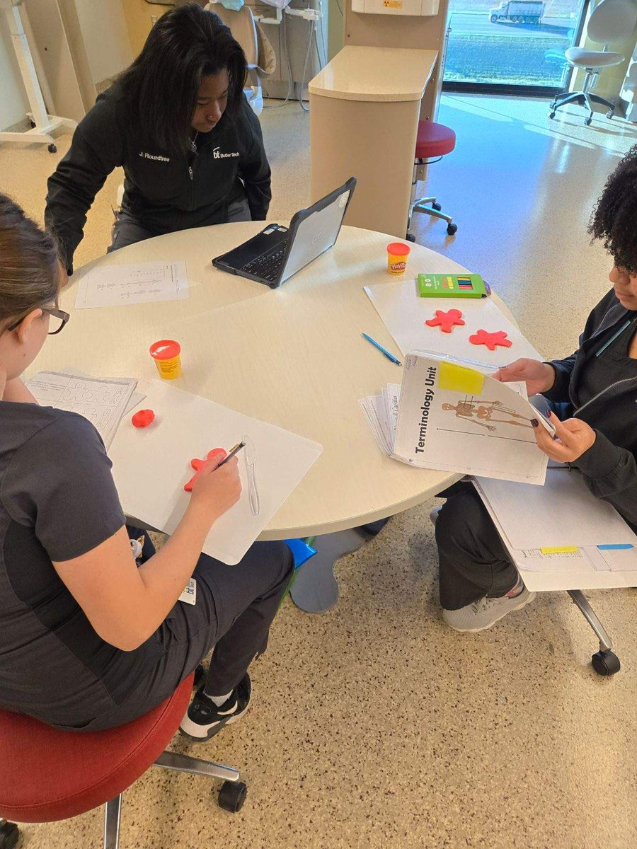 Dental juniors having fun in med term with Mad Libs and Play-Doh dissections to learn directional and regional terms.💙🧡