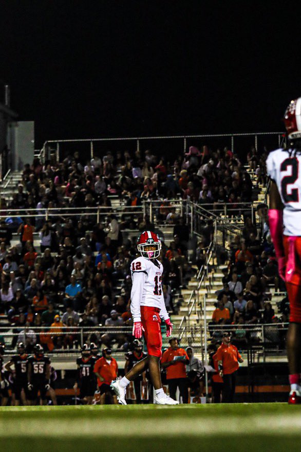 Junior Szn 🏈 Highlights -
6’3 170 Wr/Fs ATH 
7 Games Played
18 Rec, 287 Yds, 41.0 Y/G, 4 TDs
24 Tckls, 2 Ints, 4 PDs
<a href="/WSHSWildcatsFB/">WSHS Football</a> <a href="/ericcalland/">Eric Calland</a> <a href="/MikeBazzoli/">Mike Bazzoli</a> 
hudl.com/v/2QKjvi