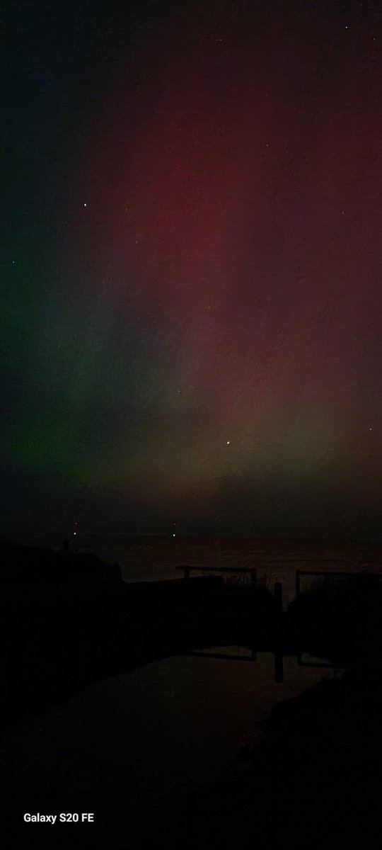 The Aurora over Seaton Sluice tonight. <a href="/jfkerr94/">Jordan Kerr</a>