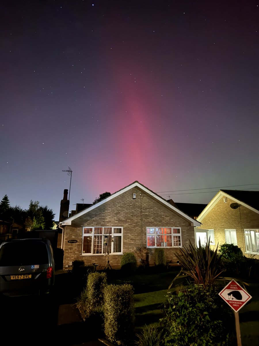 Derek Wanstall tweet media