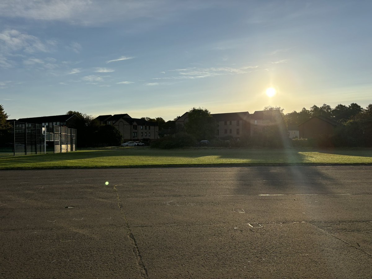 Kirklandneuk Primary (@kirklandneukps) on Twitter photo ☀️Sunshine Day 2024☀️
The sun was shining, lots of bright colours were worn and a wellbeing focus <a href="/RenEdHWB/">Renfrewshire Health and Wellbeing Education Team</a>
#HelloYellow 🌈 ☀️Sunshine Day 2024☀️
The sun was shining, lots of bright colours were worn and a wellbeing focus <a href="/RenEdHWB/">Renfrewshire Health and Wellbeing Education Team</a>
#HelloYellow 🌈