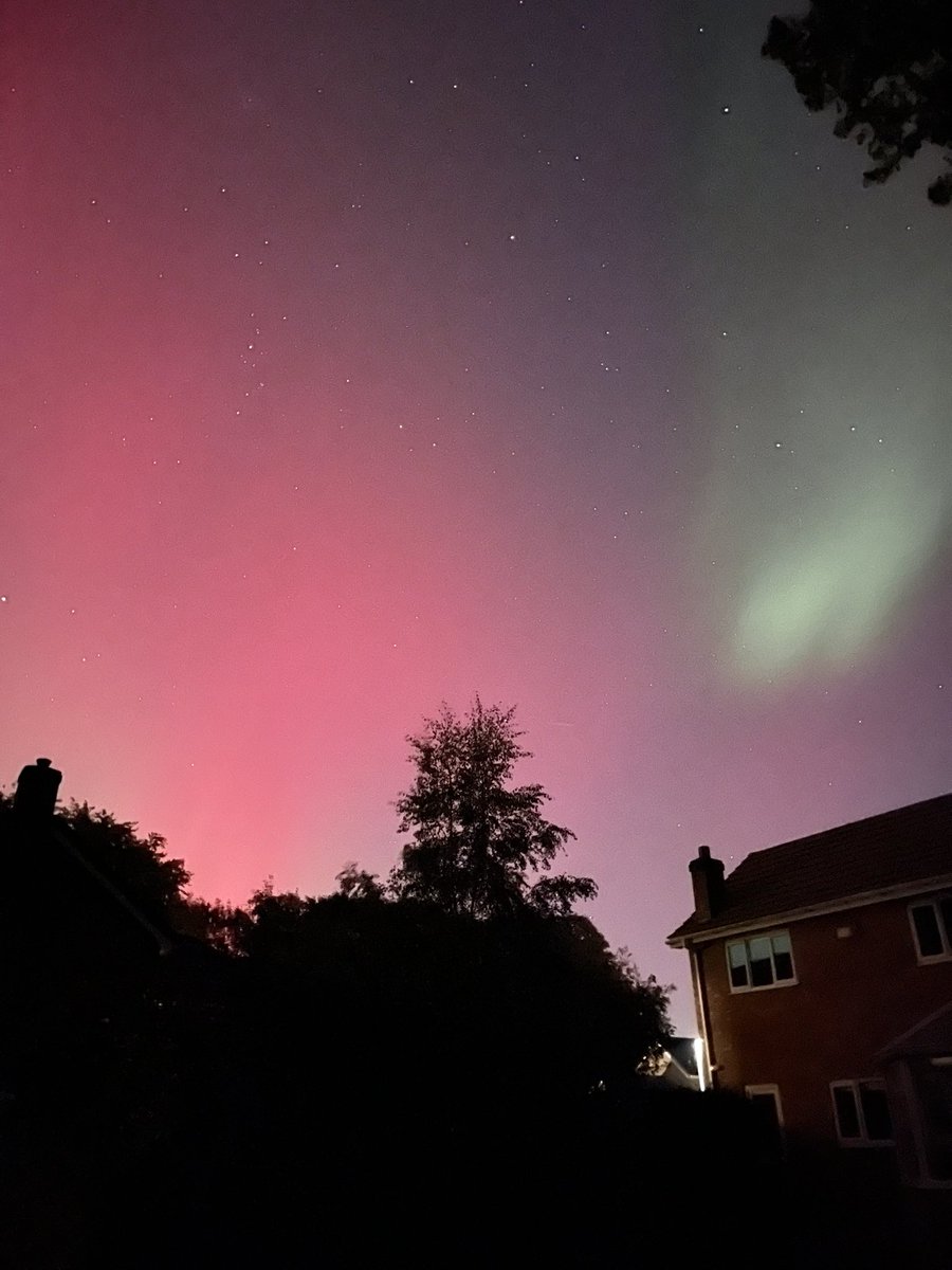 Gas_akka's tweet photo. @aurorawatchuk Cheshire https://t.co/WtlYD9hHNy