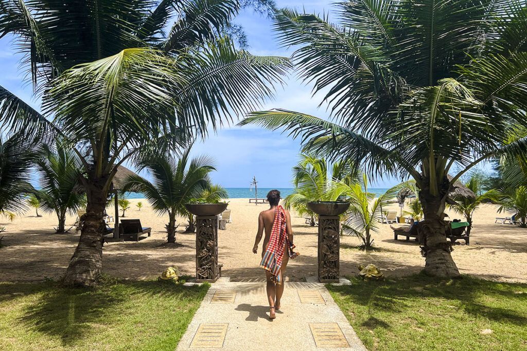 Discover why Thailand is the ultimate destination for tropical naturist getaways! Check out our experience at <a href="/Oriental_Beach_/">Oriental Beach Village Phuket</a> - Naturist Resort in Thailand: nakedwanderings.com/review-orienta… 🌞 #Thailand #NaturistTravel #nakation #nudeholiday #nudebeach