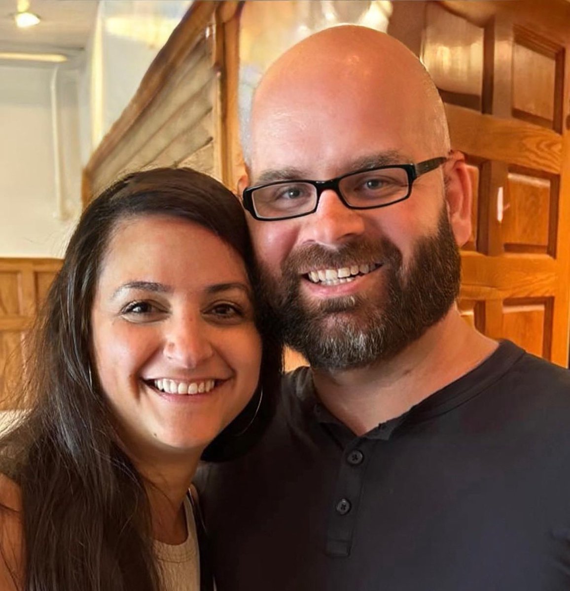 PerfectForcasts's tweet image. Liam&apos;s mom is here! We are having a blast in Tampa. Still no sign of her son though. Will keep everyone posted. Off to dinner, it&apos;s a buffet! - L