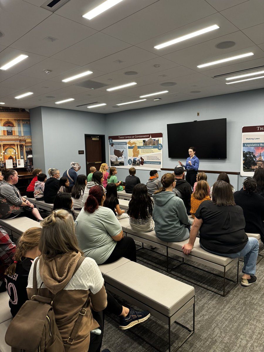 Thank you SO much to the <a href="/sheldonwoodspto/">Sheldon Woods PTO</a> for an amazing learning experience for our 4th graders!    We’re making visiting the <a href="/micapitol/">Michigan's Capitol</a> and <a href="/MIHistoryCenter/">Michigan History Center</a> an annual tradition for the student <a href="/SheldonWoodsWO/">Sheldon Woods Elementary School</a>!! #4thgraderocks #lifeisGOodintheWOods <a href="/WOPublicSchools/">West Ottawa Public Schools</a>