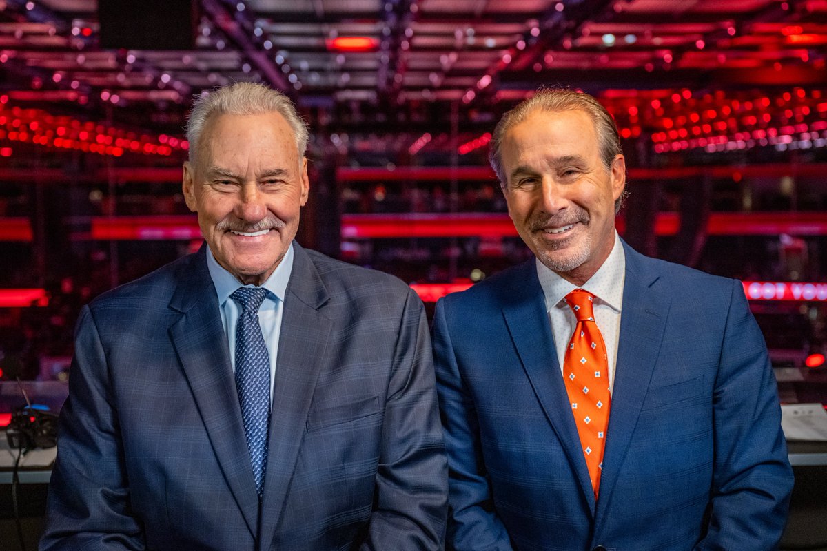 FanDuelSN_DET's tweet photo. Season 28 for this iconic duo! 🤝

Catch Ken, Mick, and the rest of the gang starting at 7:00PM on Bally Sports Detroit.

#LGRW https://t.co/9lcXf1x4vO