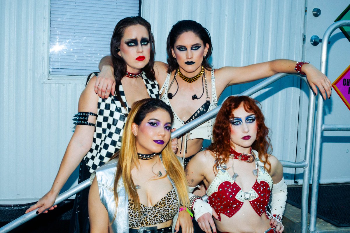 Chappell Roan tweet media