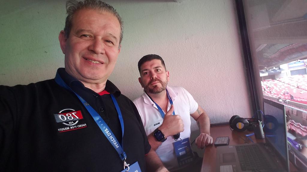 Aquí Quito/Ecuador con la <a href="/Albirroja/">Selección Paraguaya</a> Paraguay para todo el Mundo en vivo en Directo por la Radio Paraguaya de los Mundiales @Megacadena