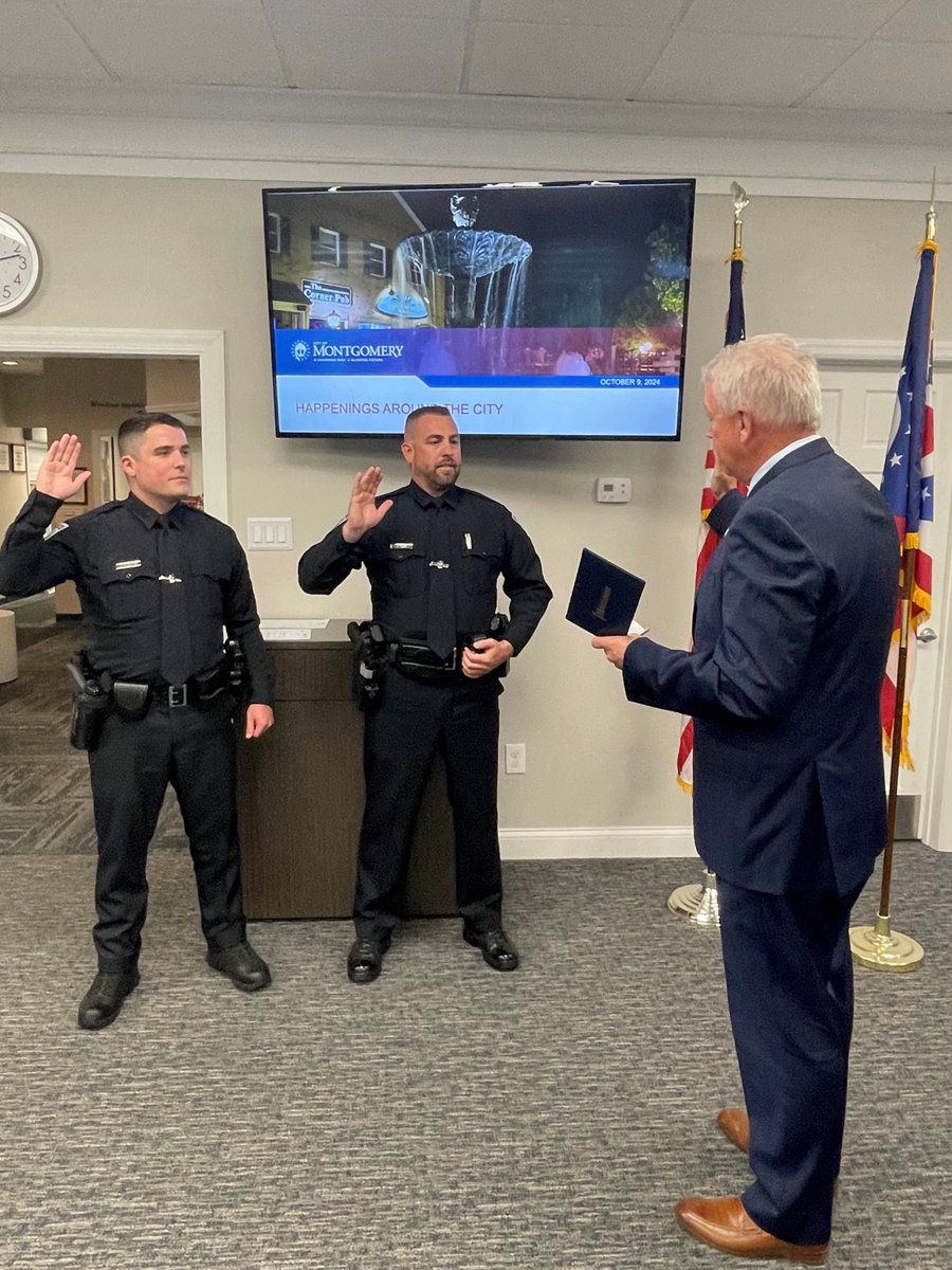 The City of Montgomery proudly welcomes two new Police Officers to our department. 
Officers David Roberts and Craig Flick were sworn in during Wednesday evening's City Council meeting. We are happy to welcome both David and Craig and meet their families.