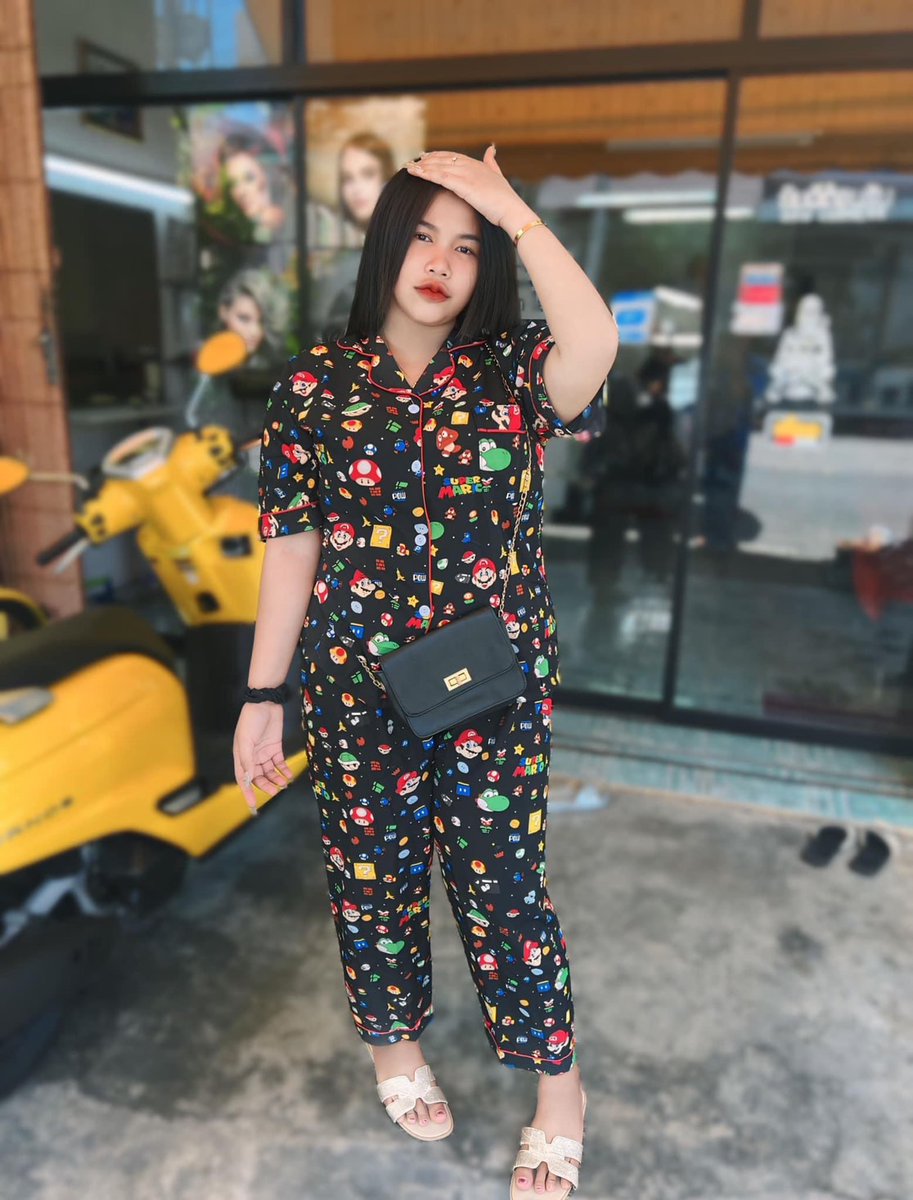 อีนี่หลอกให้โอนตังก่อนเจอตัวเพื่อนอย่าไปหลงกลมันนะคับพอเราไม่โอนตามมันจะประจานเรา