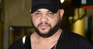 Lleguen nuestras condolencias a los familiares, amigos y admiradores, dentro y fuera de Cuba, del joven músico cubano José Manuel Carvajal Zaldívar, El Tiger, fallecido hoy en Miami, Estados Unidos. En paz descanse.