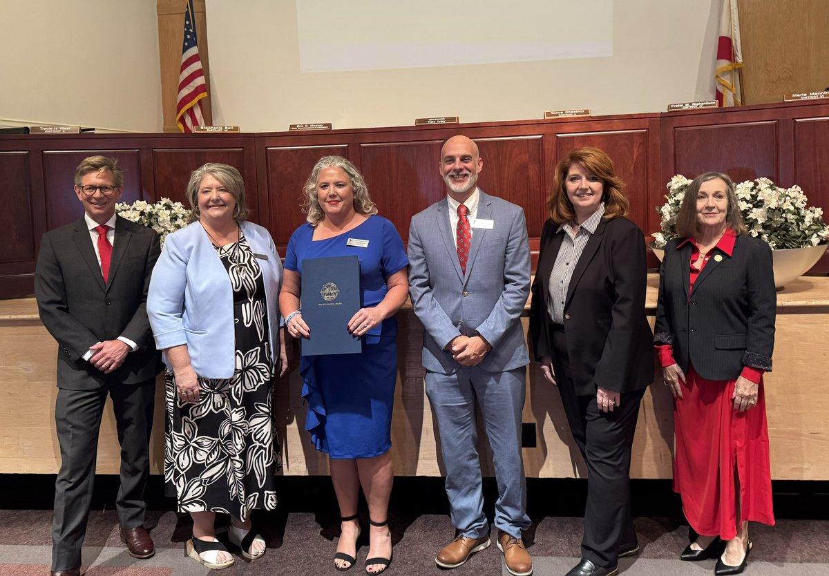 Eric Mackey tweet media