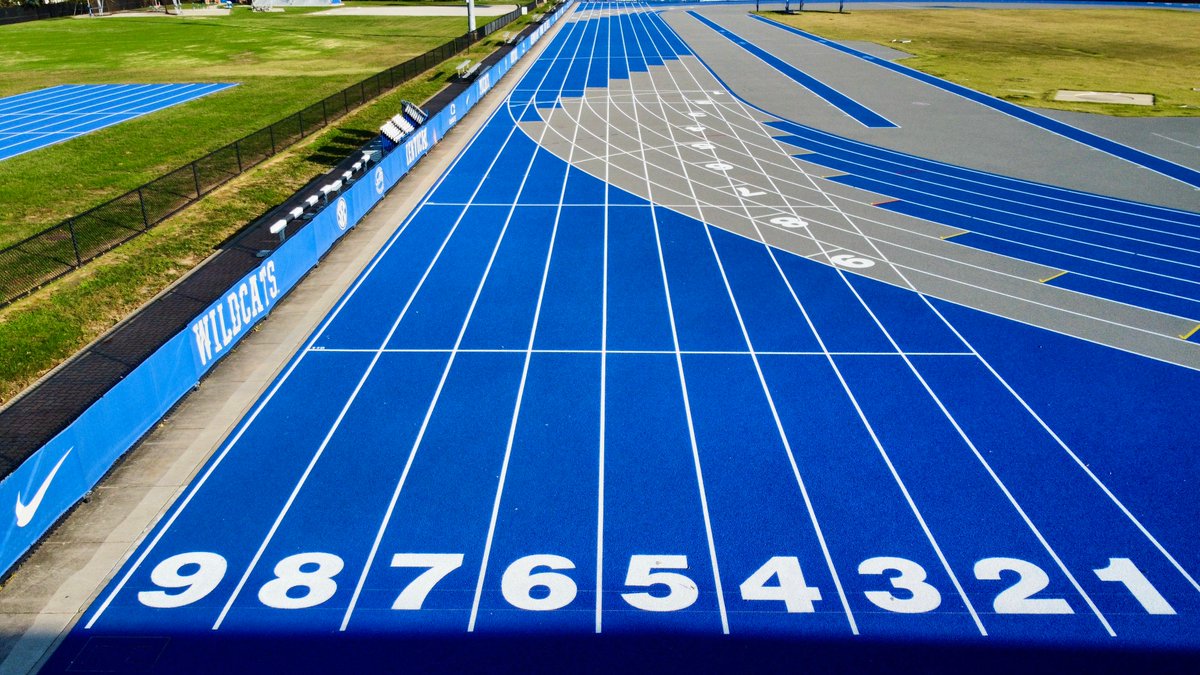 BeynonSports's tweet image. Go Big Blue!🔵😼The @universityofky Outdoor Track and Field Facility has never looked better. 🏟️We hope all the Wildcats and everyone from @KentuckyTrack enjoy the elite surfacing from @BeynonSports!🏃‍♀️💨 🏃‍♂️💨

#UKTF #UKXC #MakingFastLookGood #TrackAndField #Running #Athletics…