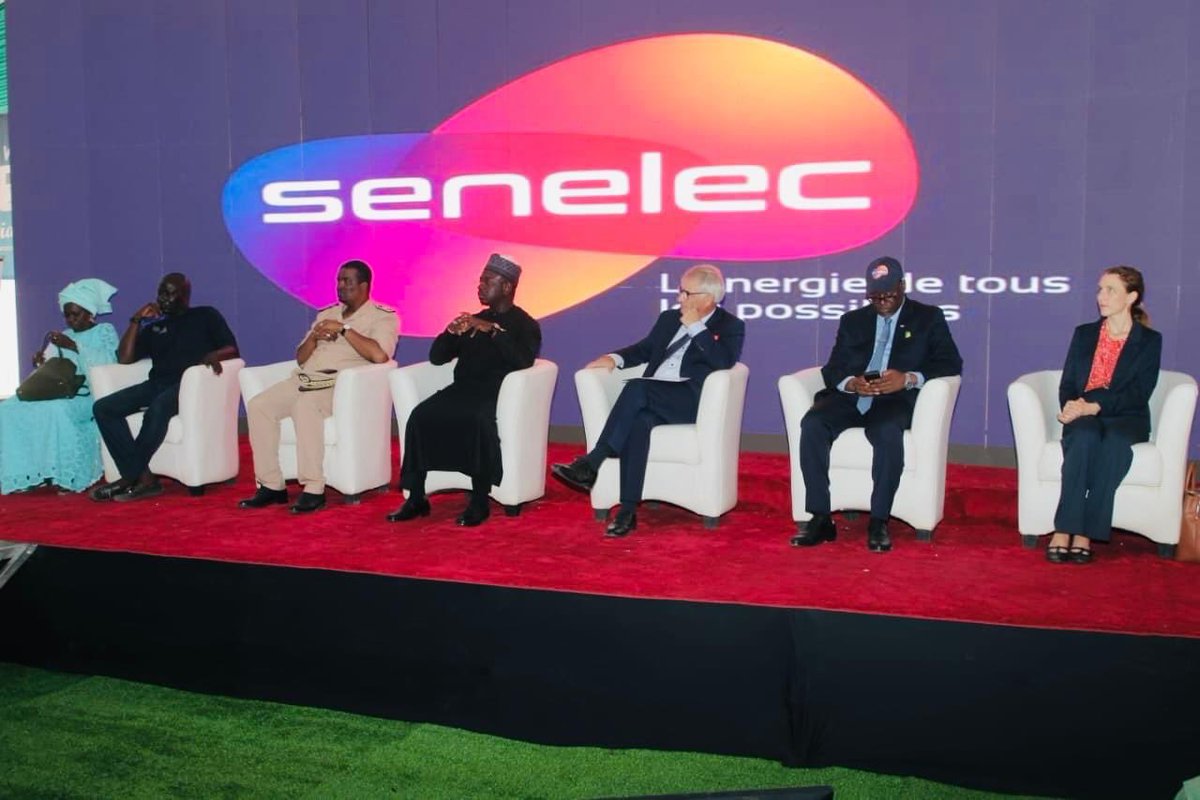 BirameSouleye's tweet image. 📍𝐒𝐀𝐈𝐍𝐓-𝐋𝐎𝐔𝐈𝐒  | 10/10/24 Inauguration de la sous station de #Senelec avec S.E.M Sönke Siemon Ambassadeur de l’Allemagne. Financé par la Coopération allemande KfW à plus de 26 Mrds, ce poste va couvrir le département et une partie de Dagana grâce à ses 30KV.

#energie