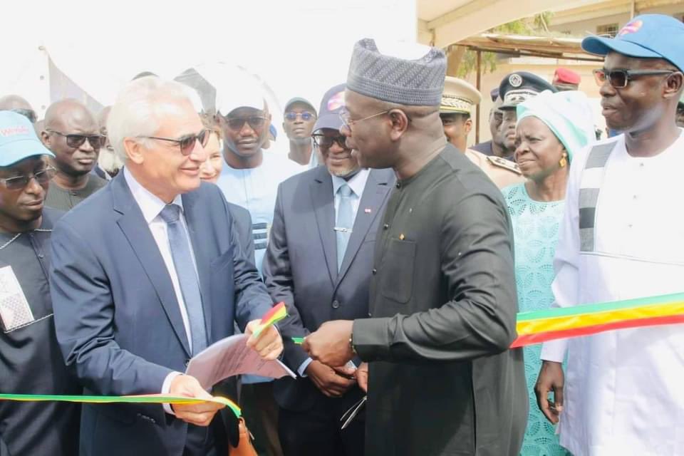 BirameSouleye's tweet image. 📍𝐒𝐀𝐈𝐍𝐓-𝐋𝐎𝐔𝐈𝐒  | 10/10/24 Inauguration de la sous station de #Senelec avec S.E.M Sönke Siemon Ambassadeur de l’Allemagne. Financé par la Coopération allemande KfW à plus de 26 Mrds, ce poste va couvrir le département et une partie de Dagana grâce à ses 30KV.

#energie